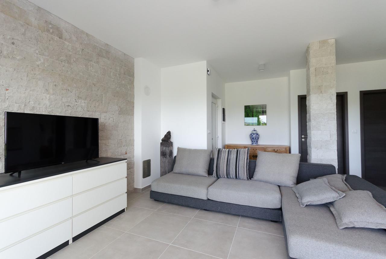 Apartments Residence Romance Pinezići Zewnętrze zdjęcie