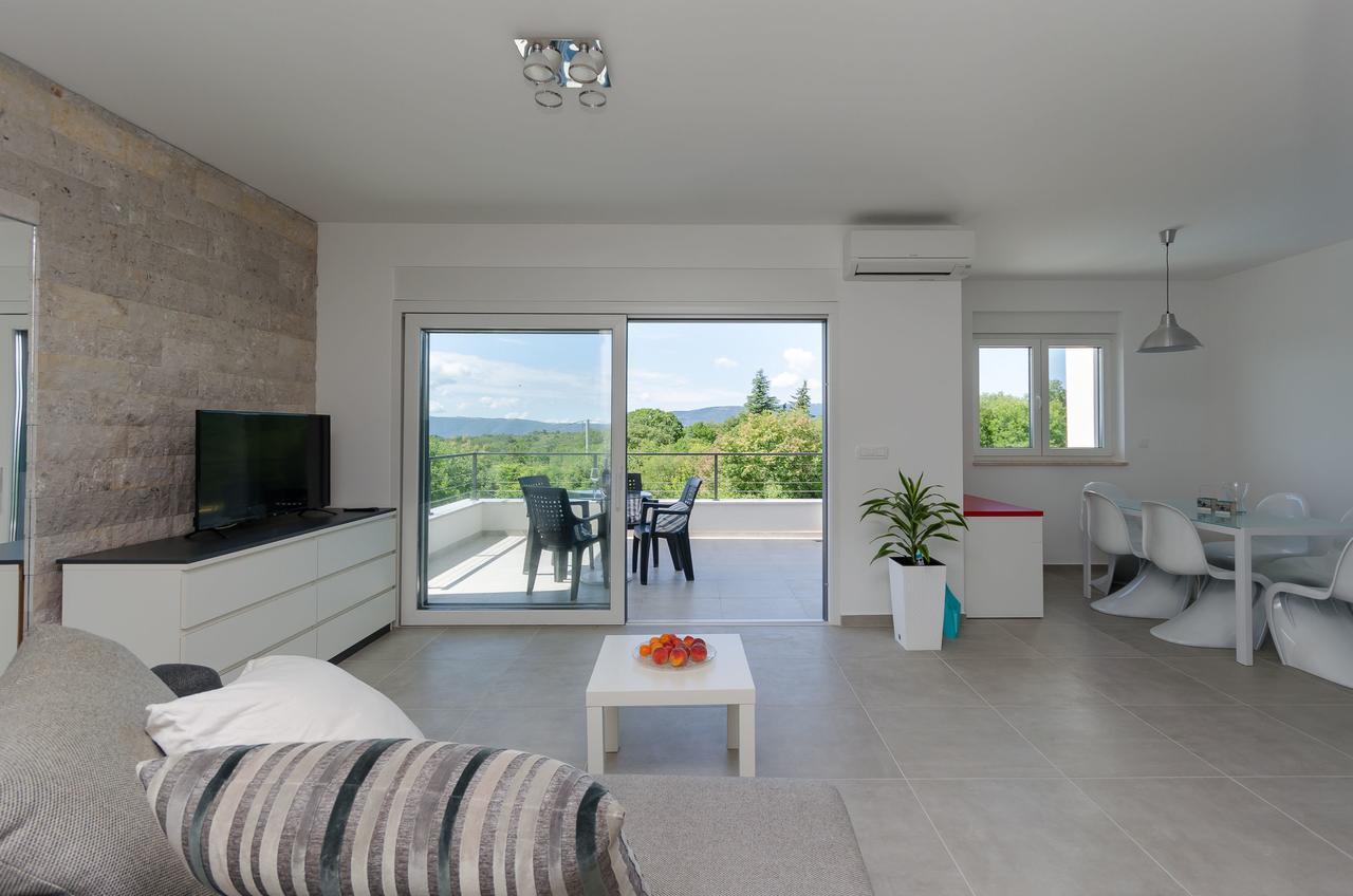 Apartments Residence Romance Pinezići Zewnętrze zdjęcie