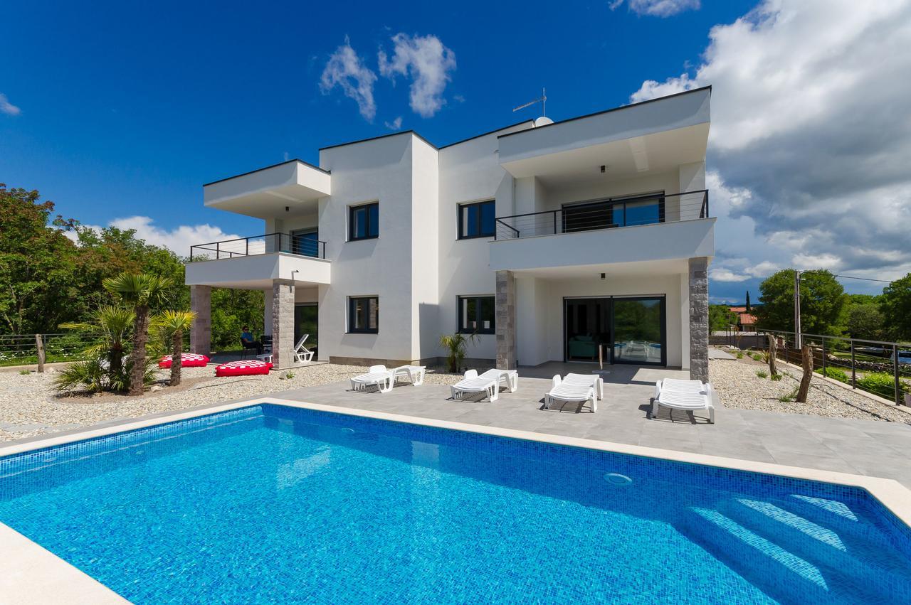 Apartments Residence Romance Pinezići Zewnętrze zdjęcie