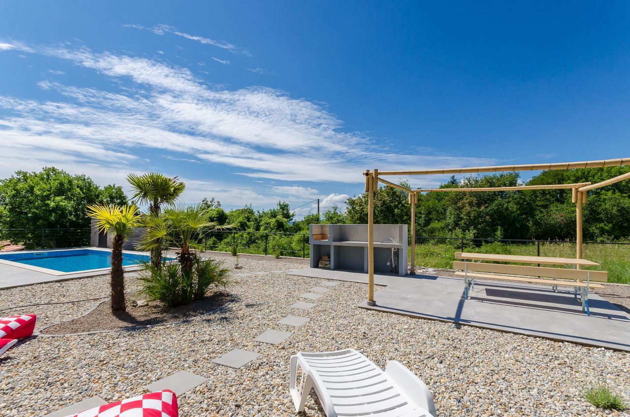Apartments Residence Romance Pinezići Zewnętrze zdjęcie