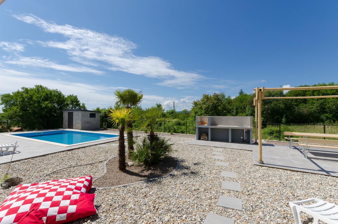 Apartments Residence Romance Pinezići Zewnętrze zdjęcie