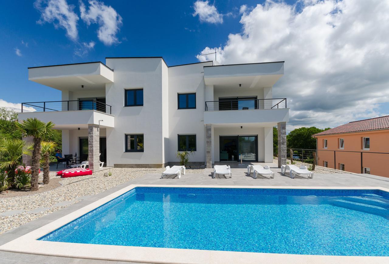 Apartments Residence Romance Pinezići Zewnętrze zdjęcie
