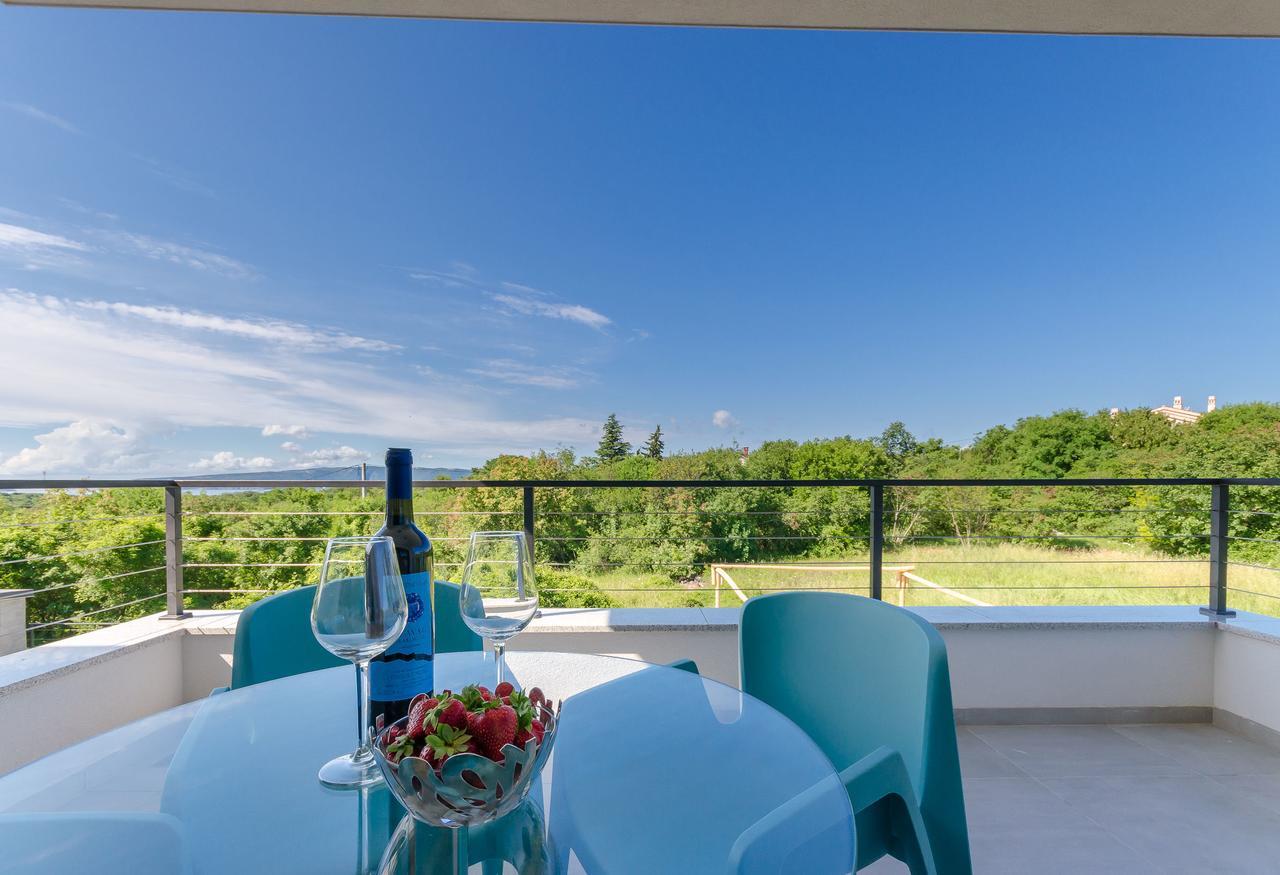 Apartments Residence Romance Pinezići Zewnętrze zdjęcie
