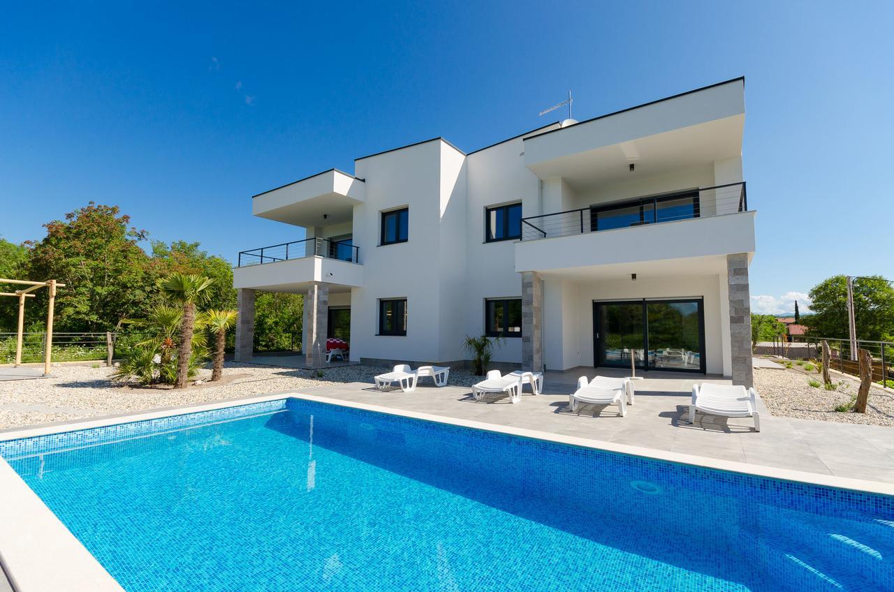 Apartments Residence Romance Pinezići Zewnętrze zdjęcie