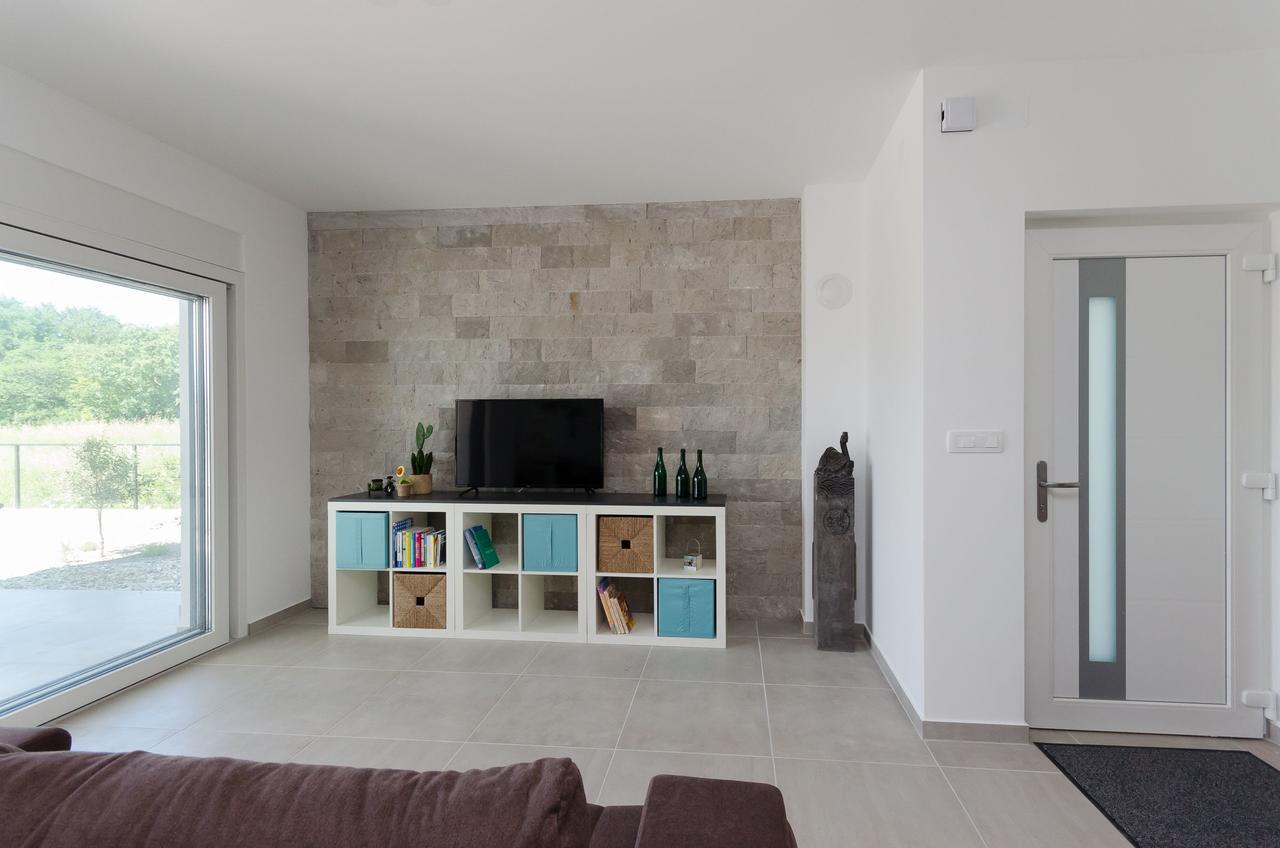Apartments Residence Romance Pinezići Zewnętrze zdjęcie