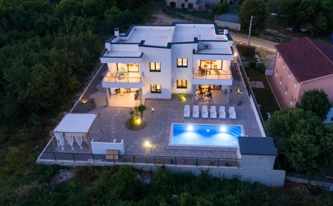 Apartments Residence Romance Pinezići Zewnętrze zdjęcie