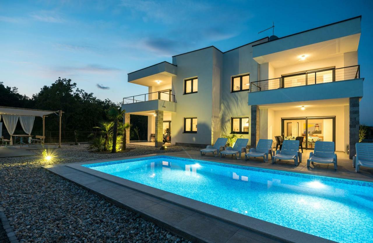 Apartments Residence Romance Pinezići Zewnętrze zdjęcie
